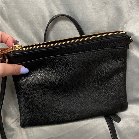 Black Michael Kors crossbody - Picture 5 of 6